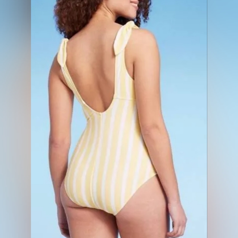 Kona Sol Women's 1-Piece Swimsuit